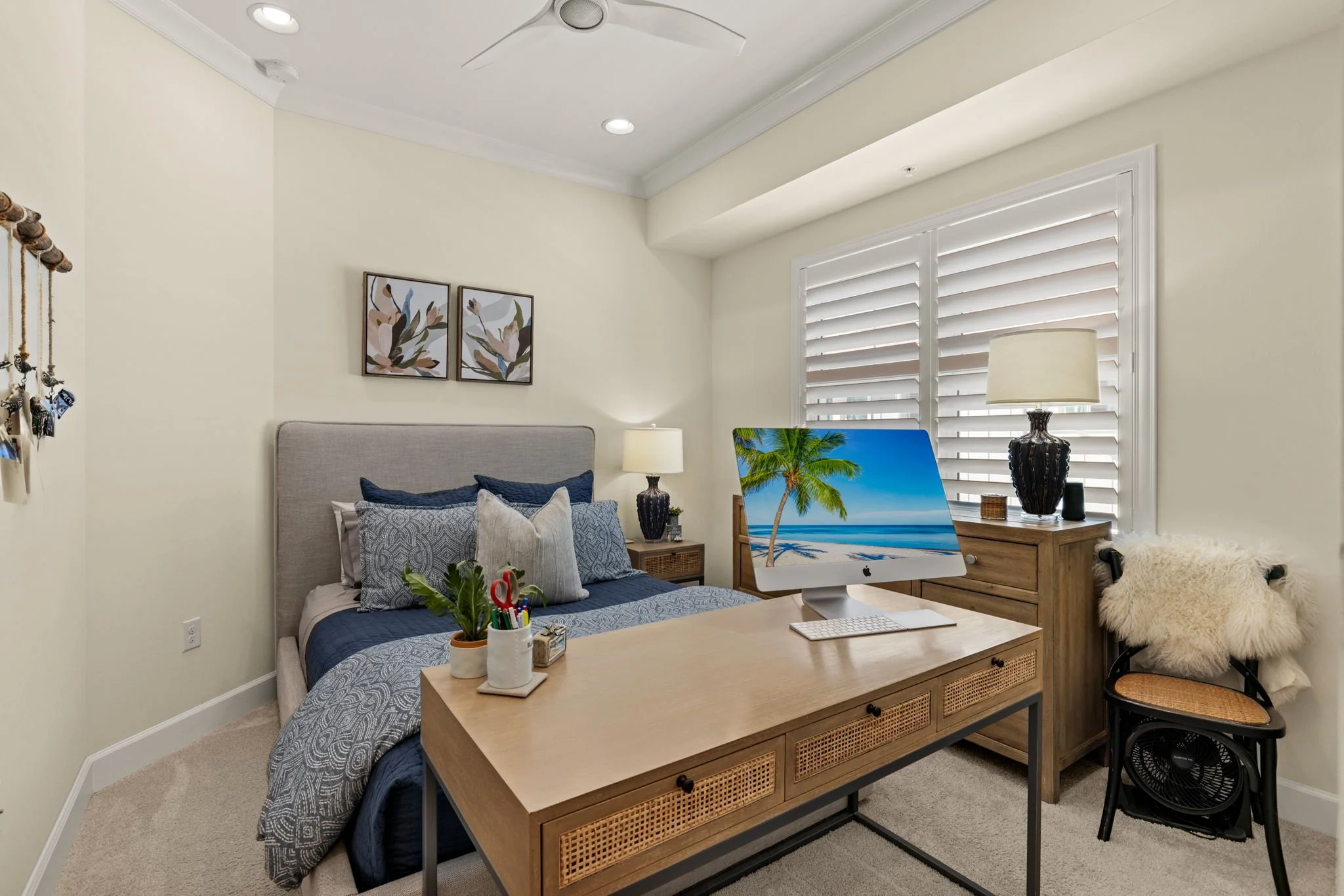 18-Guest Bedroom.jpg