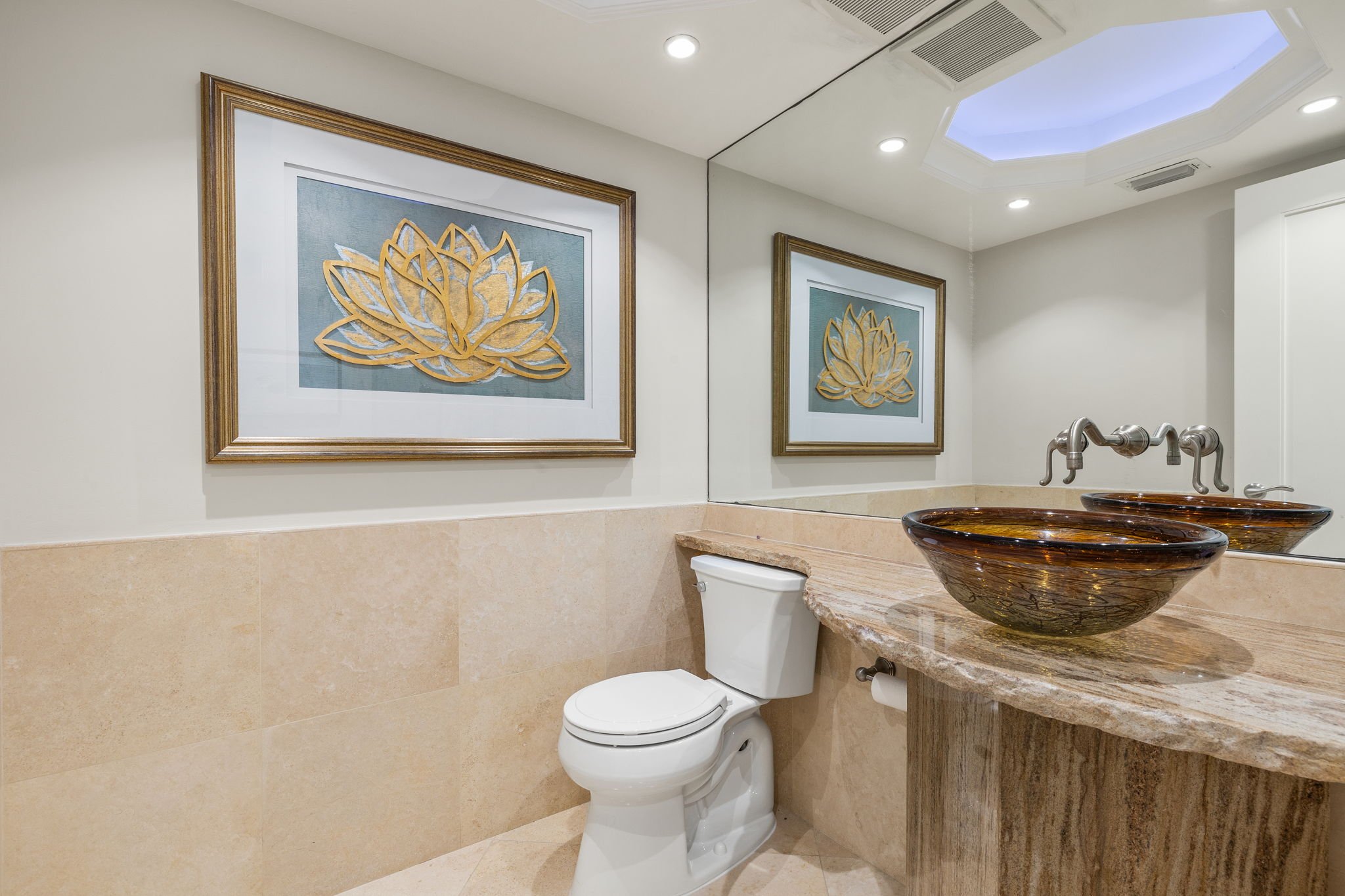 6-Powder Room 2 of 2.jpg