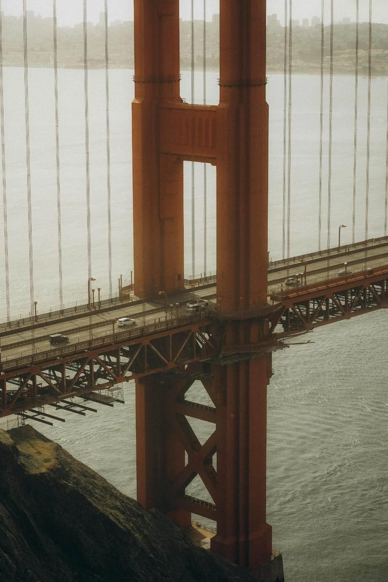 PTSD Therapy San Francisco. Golden Gate Bridge image.