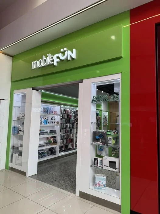 Mobile Fun opens in new spot