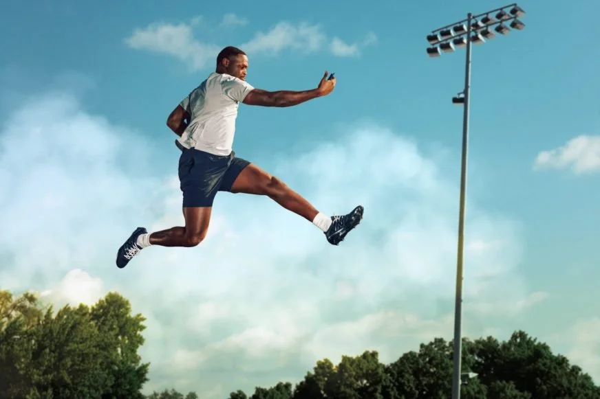 2025_GoogleSamsung-BTS-SkyJumper-scaled-1-872x581.jpg