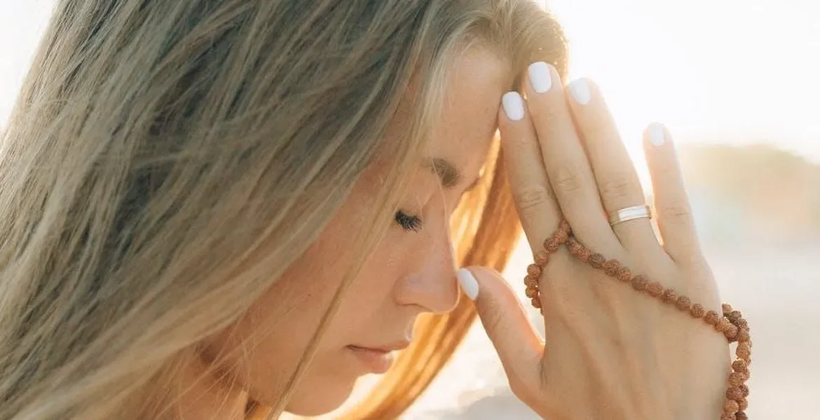 How Prayer Changes Your Brain