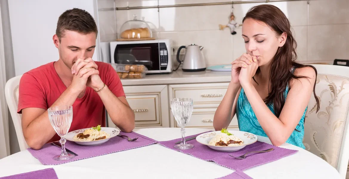 Thanks, Help, Love: The Surprising Power of a Simple Pre-Meal Practice