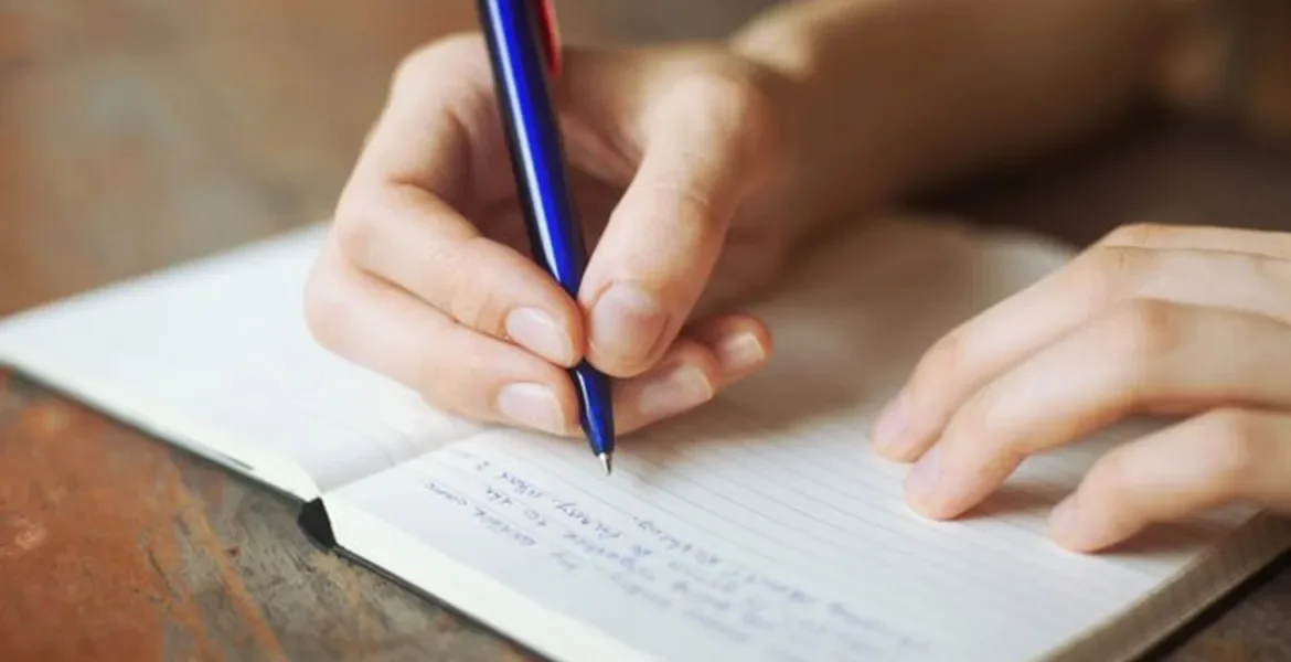 30 Spiritual Journaling Prompts for Self-Discovery