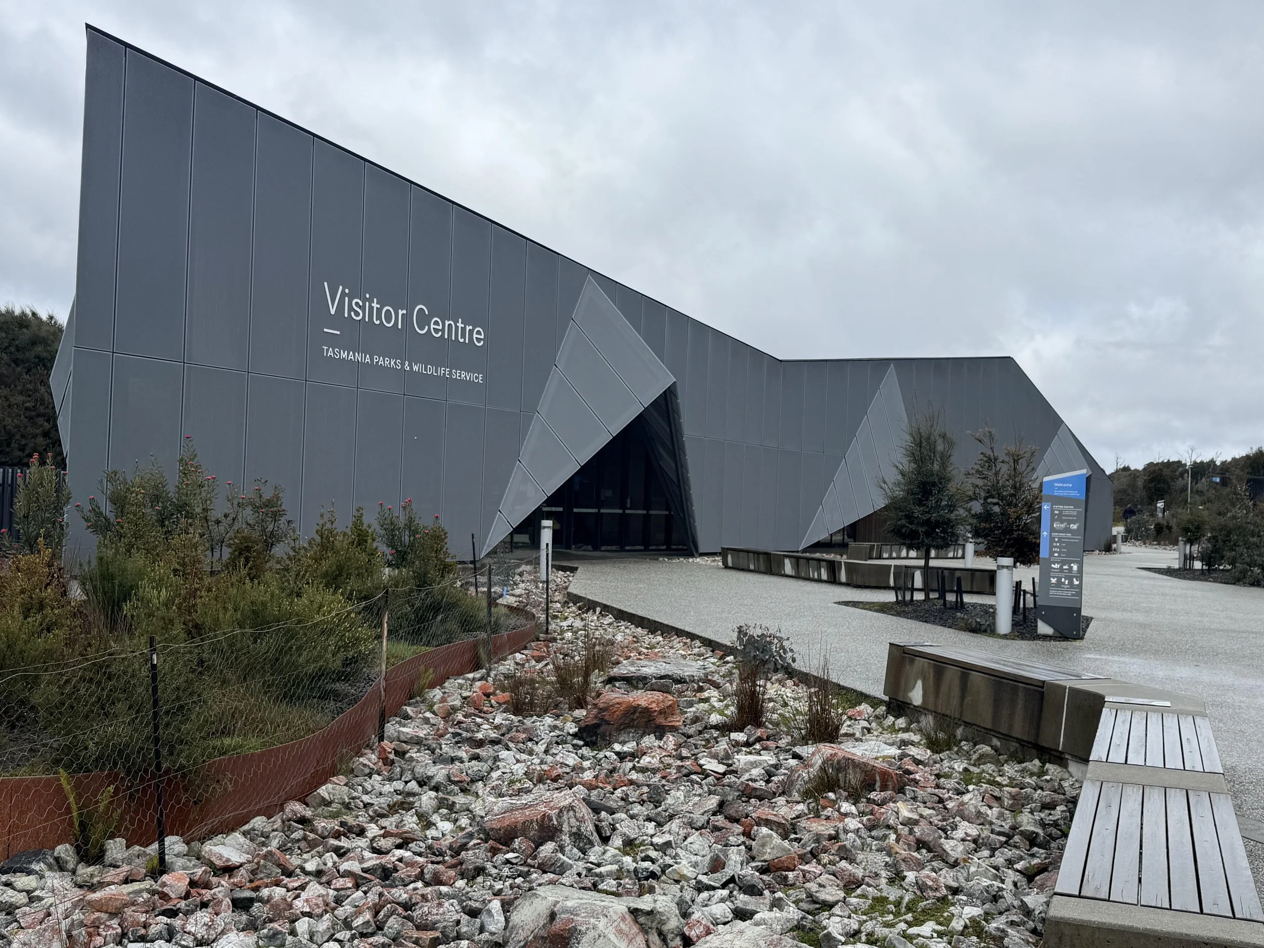cradle mountain visitor centre tasmania