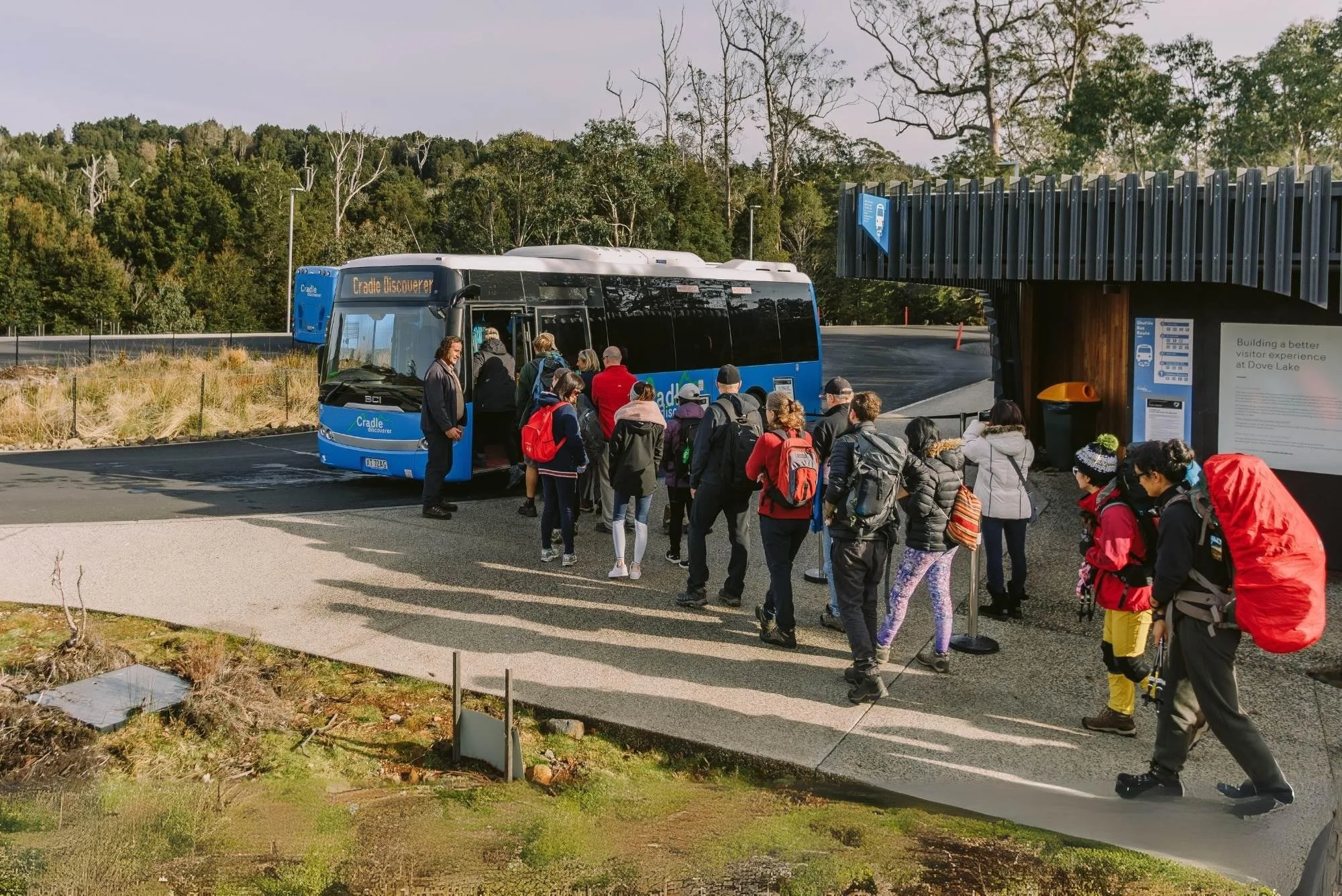cradle mountain shuttle bus overland track
