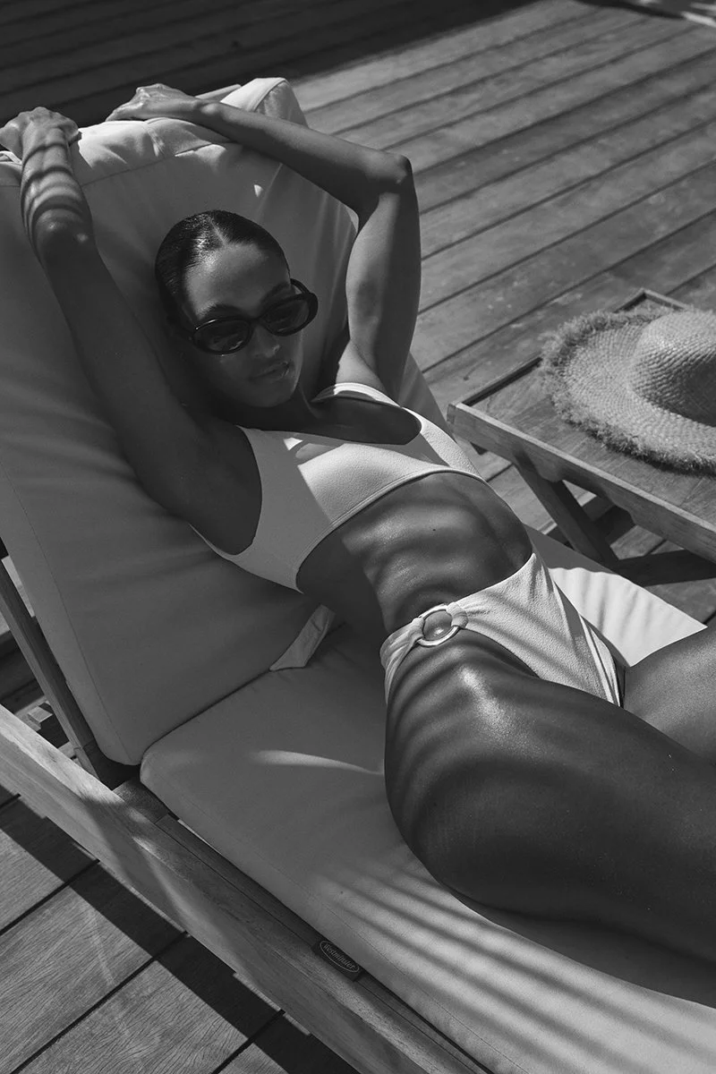 MONDAY_D3MORNING_5751_bw.jpg