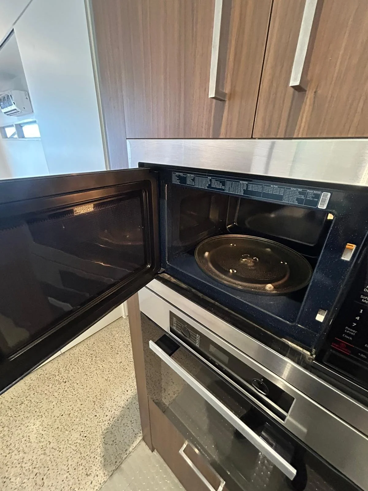 WhatsApp Image 2026-01-20 at 13.55.05 (6).jpeg