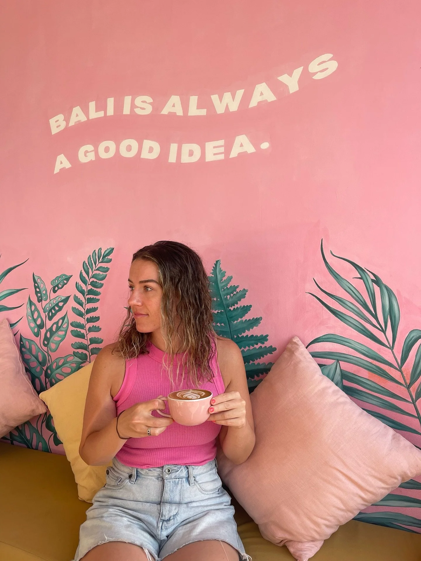Your camera roll this October 📸😏🌺

Thin sunsets, sisterhood, salty swims and the kind of Pilates glow you can&rsquo;t fake. 

We&rsquo;ve only TWO rooms left for our Bali Retreat September 30-October 6 &mdash; if you&rsquo;re waiting for a sign, t