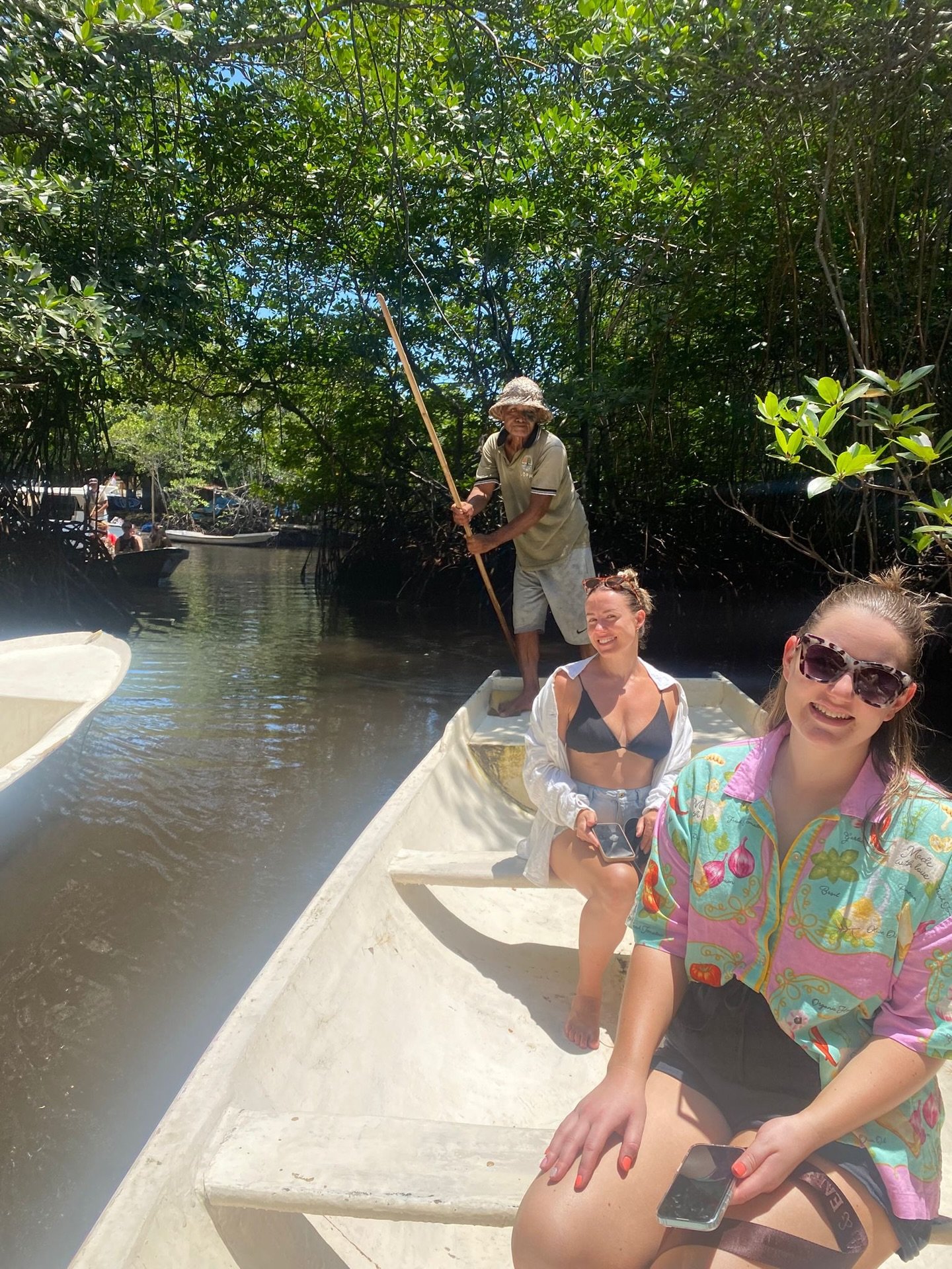 Most of the women you see in these photos didn&rsquo;t know each other before the retreat.

Some arrived a little nervous.
Some came completely solo.

A few days later&hellip; it looks like this.

Shared breakfasts, ocean swims, sunset chats and a gr