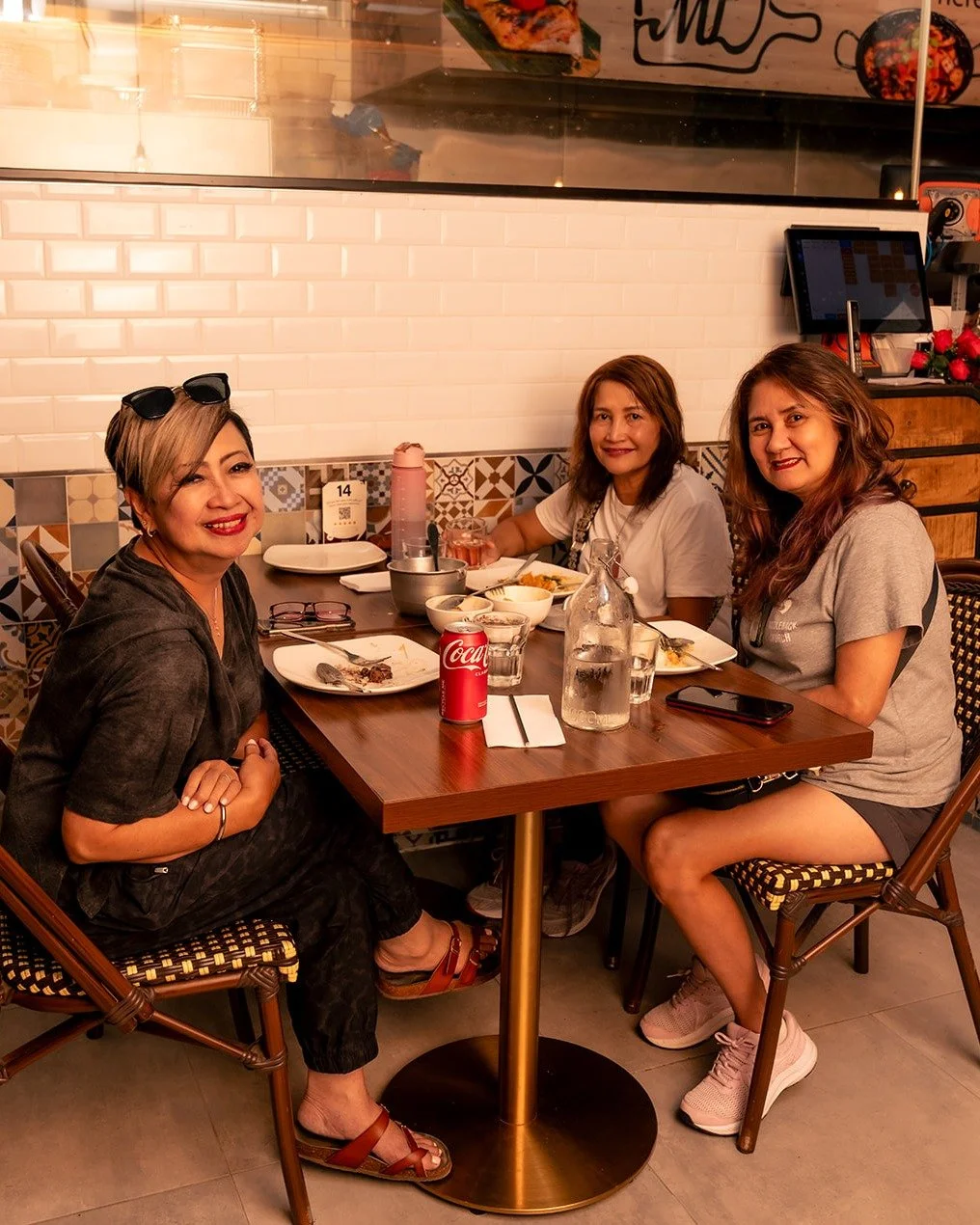 Where good food meets good company 🇵🇭

At Mama Lor, it&rsquo;s not just about eating. It&rsquo;s about gathering around the table, sharing stories, and enjoying real Filipino flavours made with heart.

From sizzling classics and slow-cooked favouri