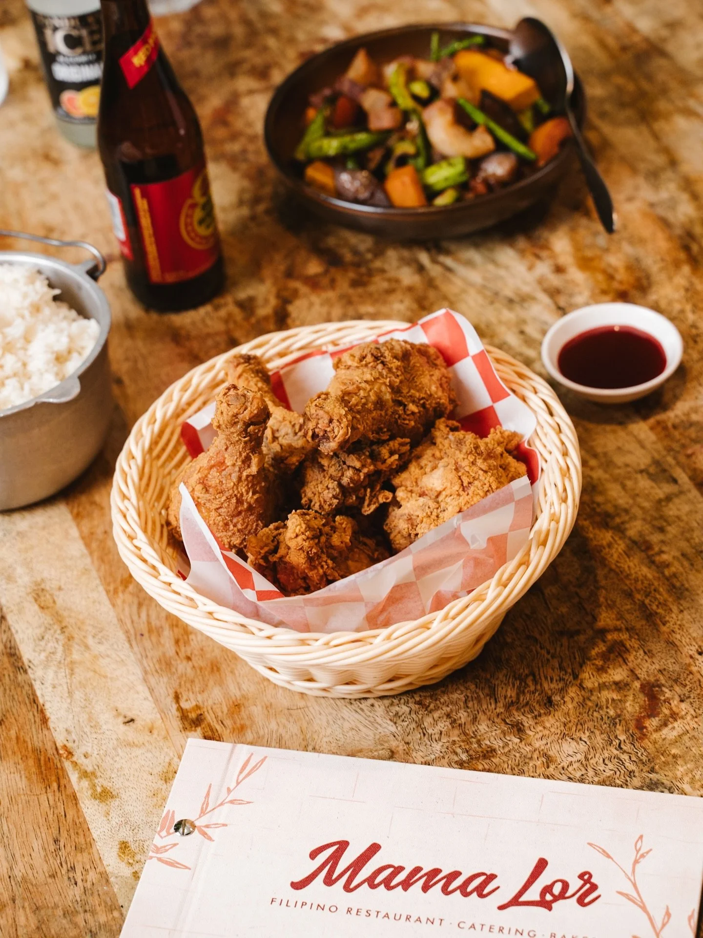 Crispy, juicy, and made to share.

This is Filipino comfort food done right.

#friedchicken