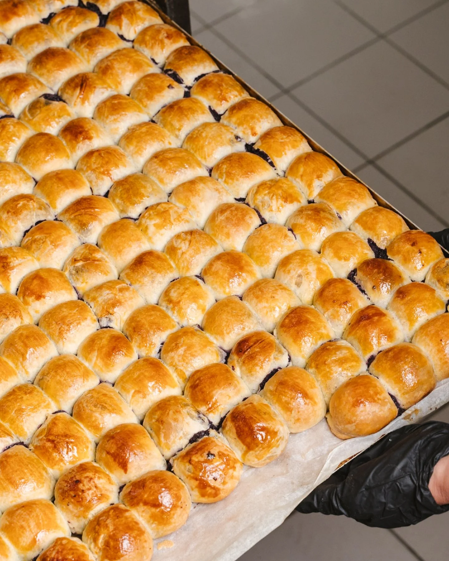 Freshly made. Every single batch. Our Hopia Ube 💜

Our Ube Hopia starts from scratch rolled, filled, baked to that perfect golden finish&hellip; then packed with that rich, creamy ube you know and love.

This is why they don&rsquo;t sit on the shelv
