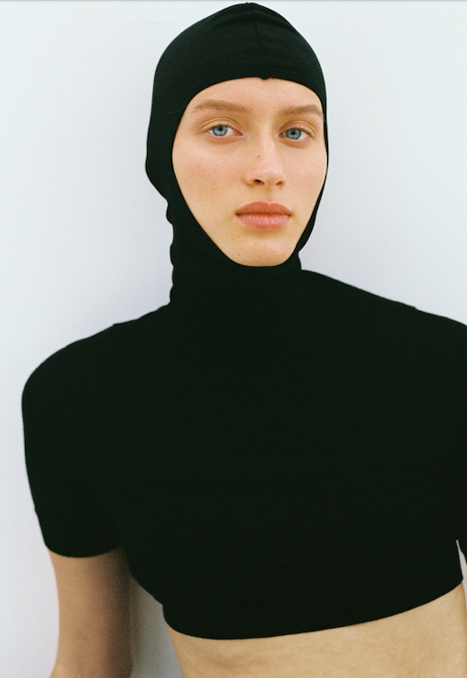 Editorial fro L'Officiel Ukraine
Photographed by Carmen Rose