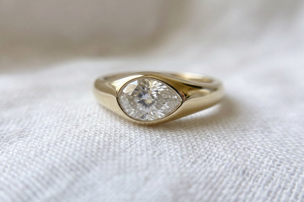 The+Ahra+Drift+Ring+with+Diamond