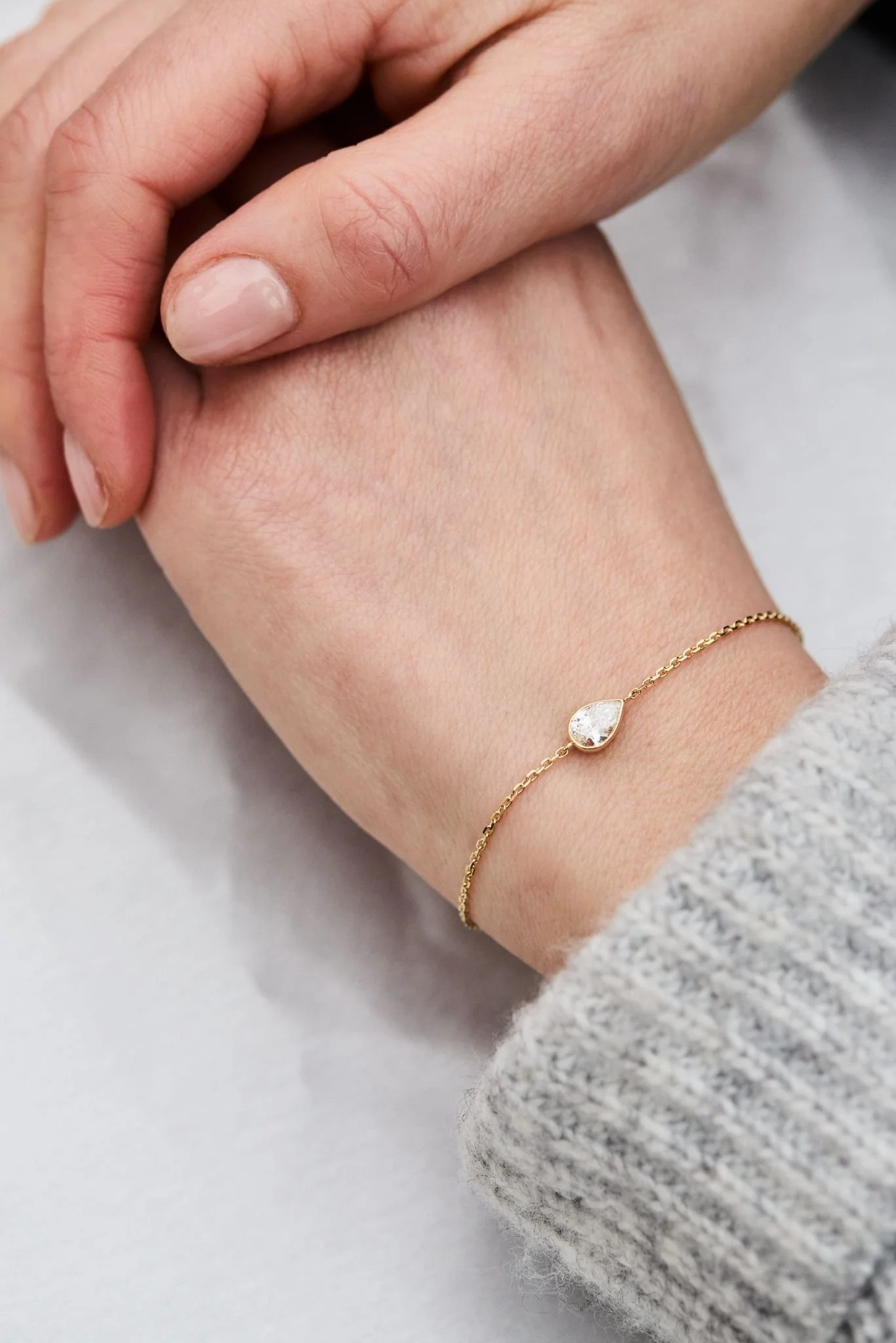 Pear Shaped Diamond Bezel Bracelet