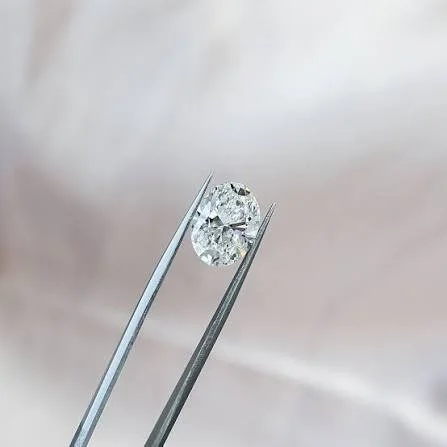 oval diamond is tweezer.jpeg