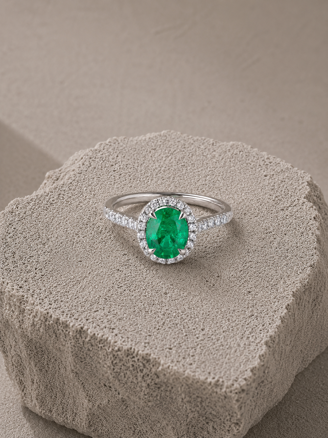 Emerald And Diamond Halo Ring Set In Platinum