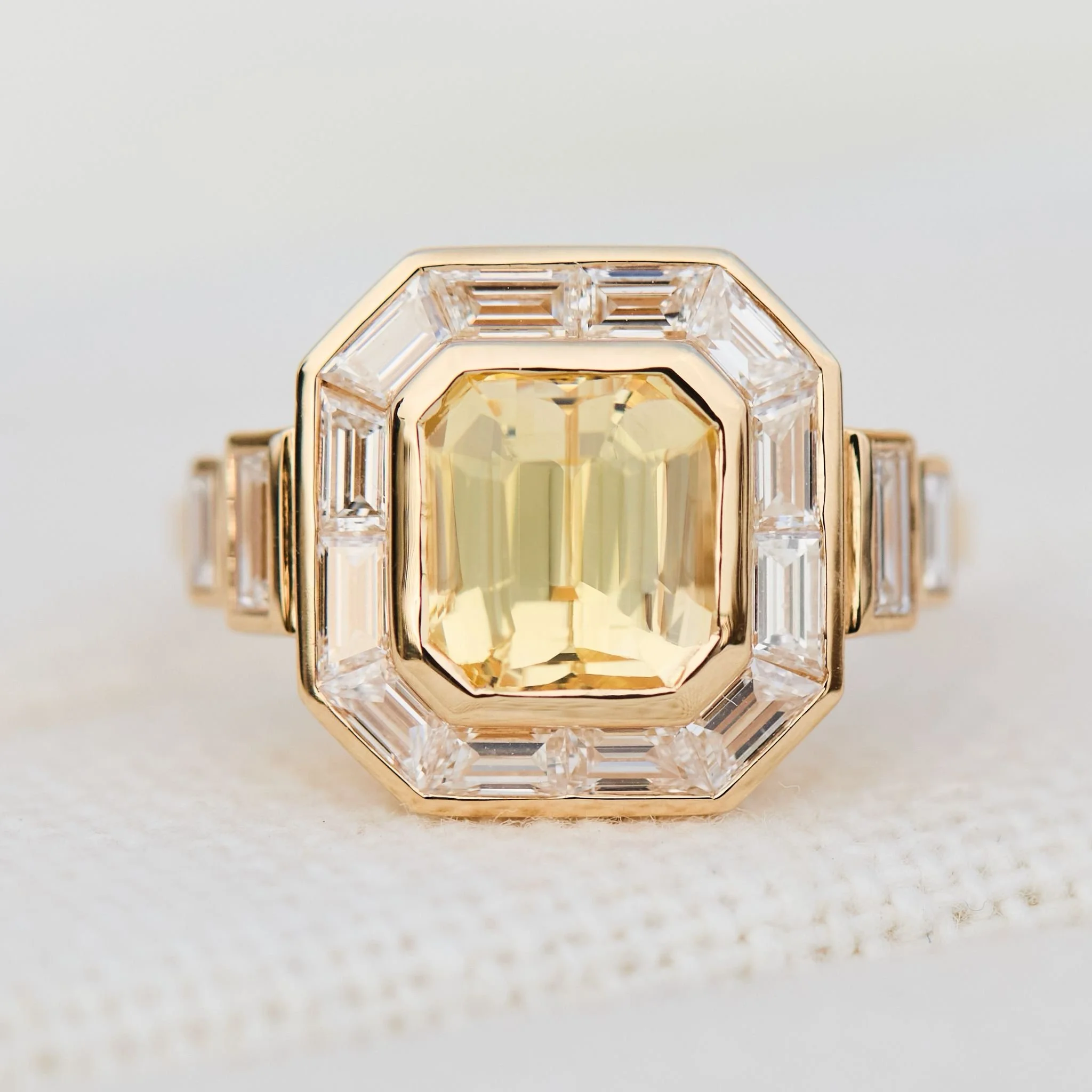 Target Ring golden yellow sapphire.
