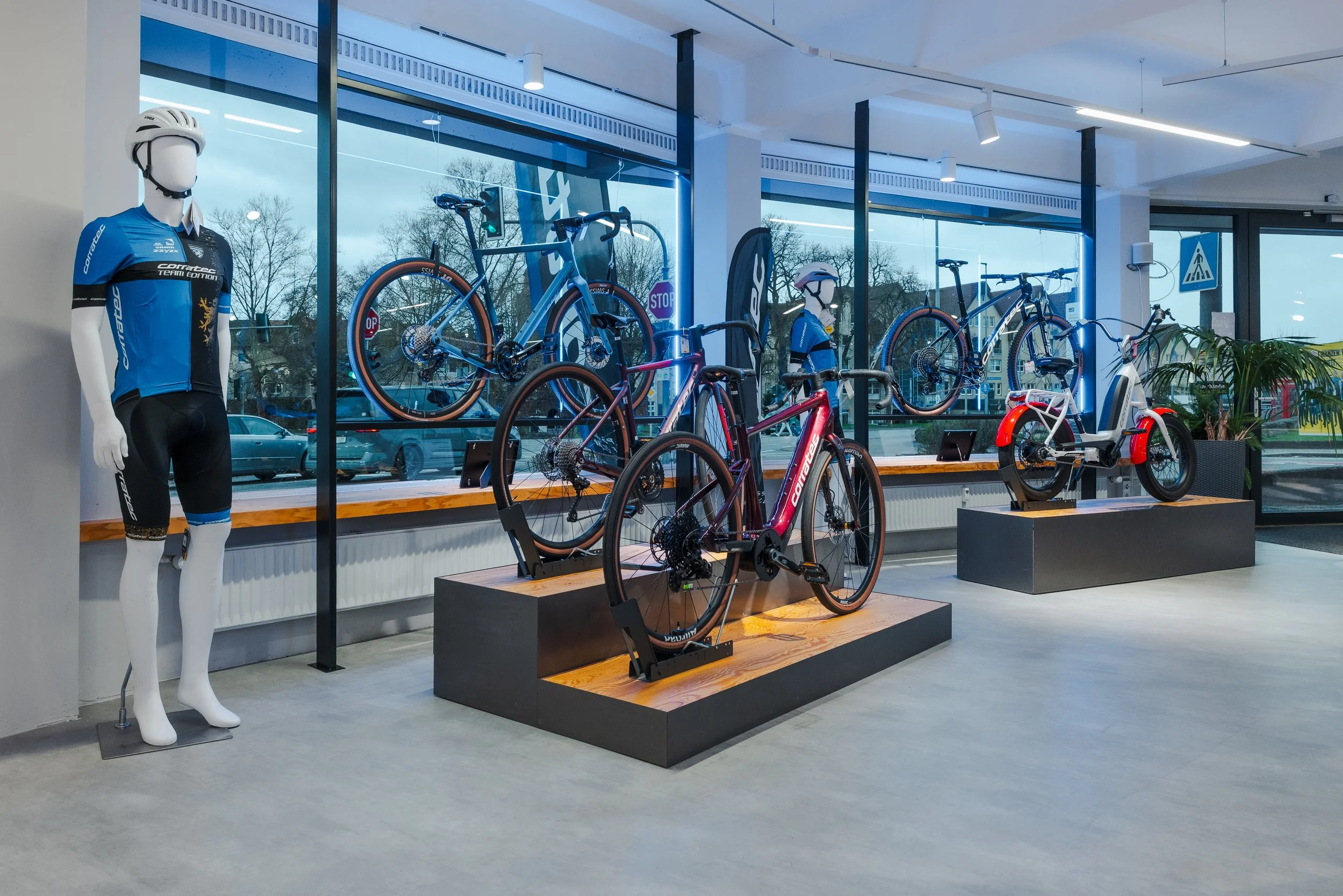 Riebold_corratec_Store_20260313_19.jpg