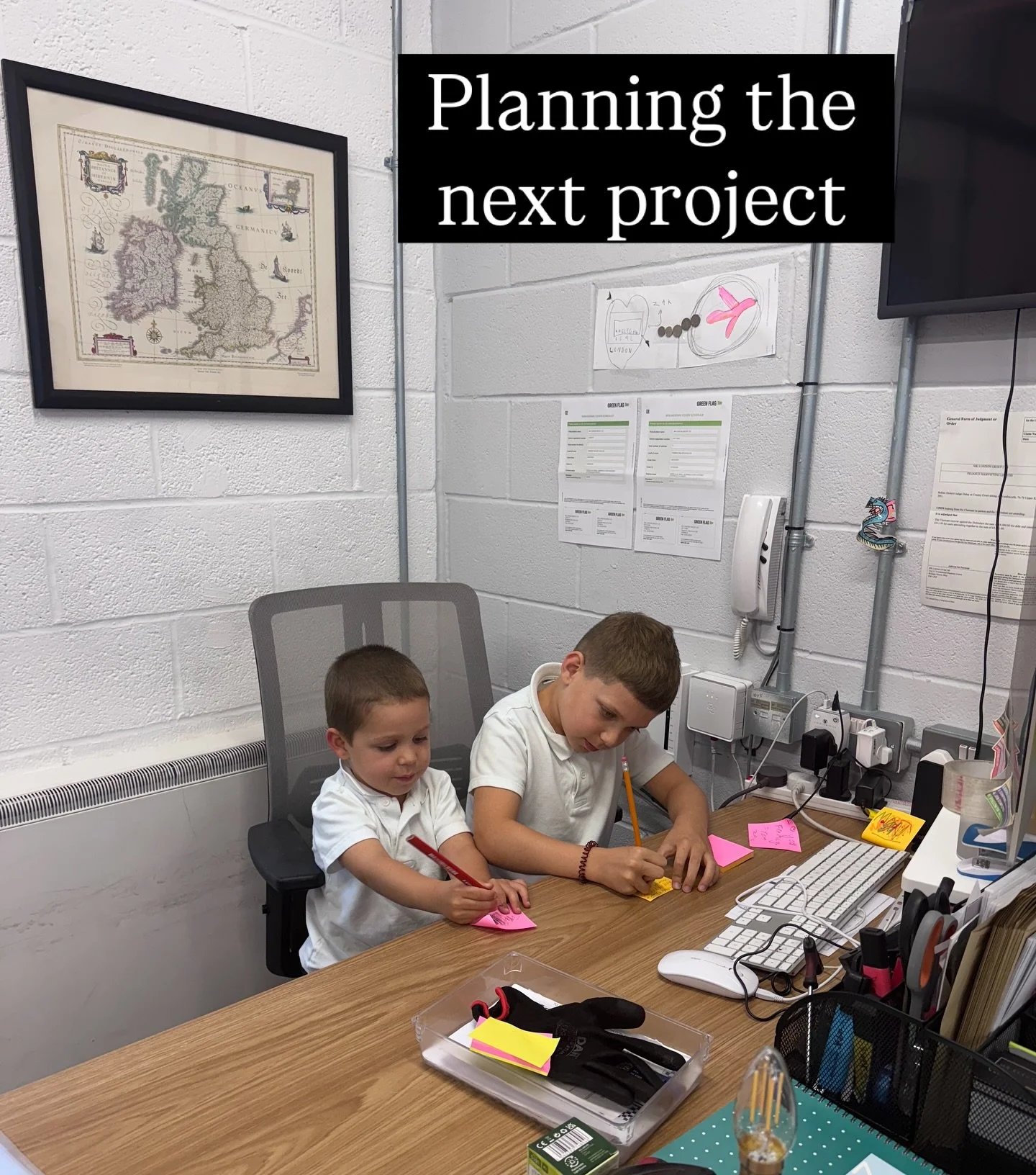 Next generation of entrepreneurs &hearts;️&hearts;️

#familybusiness #electrician #entrepreneurlife #nextgenerationleader