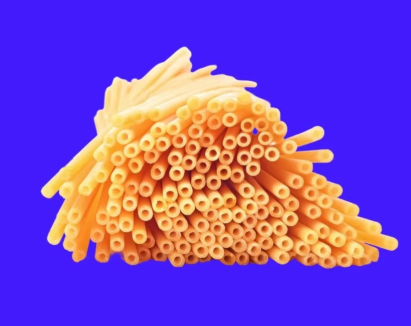 bucatini. bu çok yönlü bir makarna hikayesi.