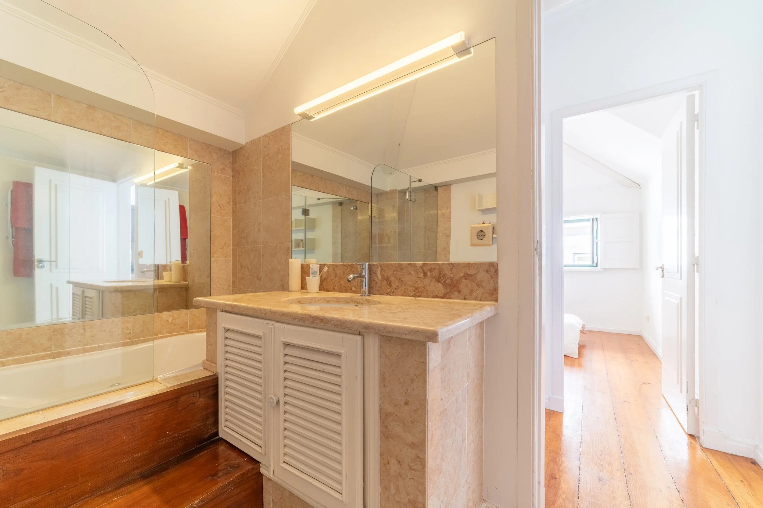 Apartamento_Lisboa_T3_garagem-23.jpg