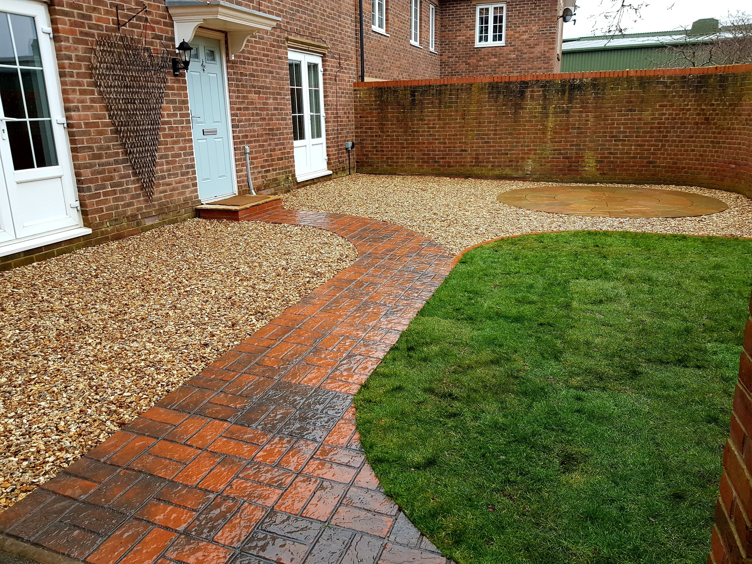 brick path turf and gravel 20180309_163817.jpg