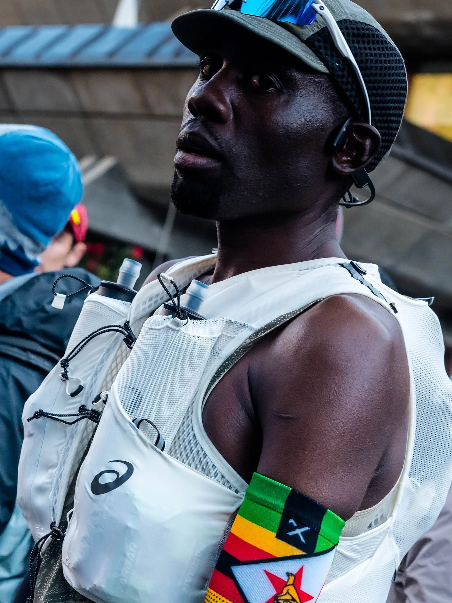 A KING IS BORN 🇿🇼
And he’s off. 100km lies ahead 🫡
#gofoolhardy #actionsport #adventure #community #trailrunning #outdoor #teamfoolhardy #UTMB #chamonix #UTMB2025 #HOKAUTMBMontblanc #meetyourextroadinary