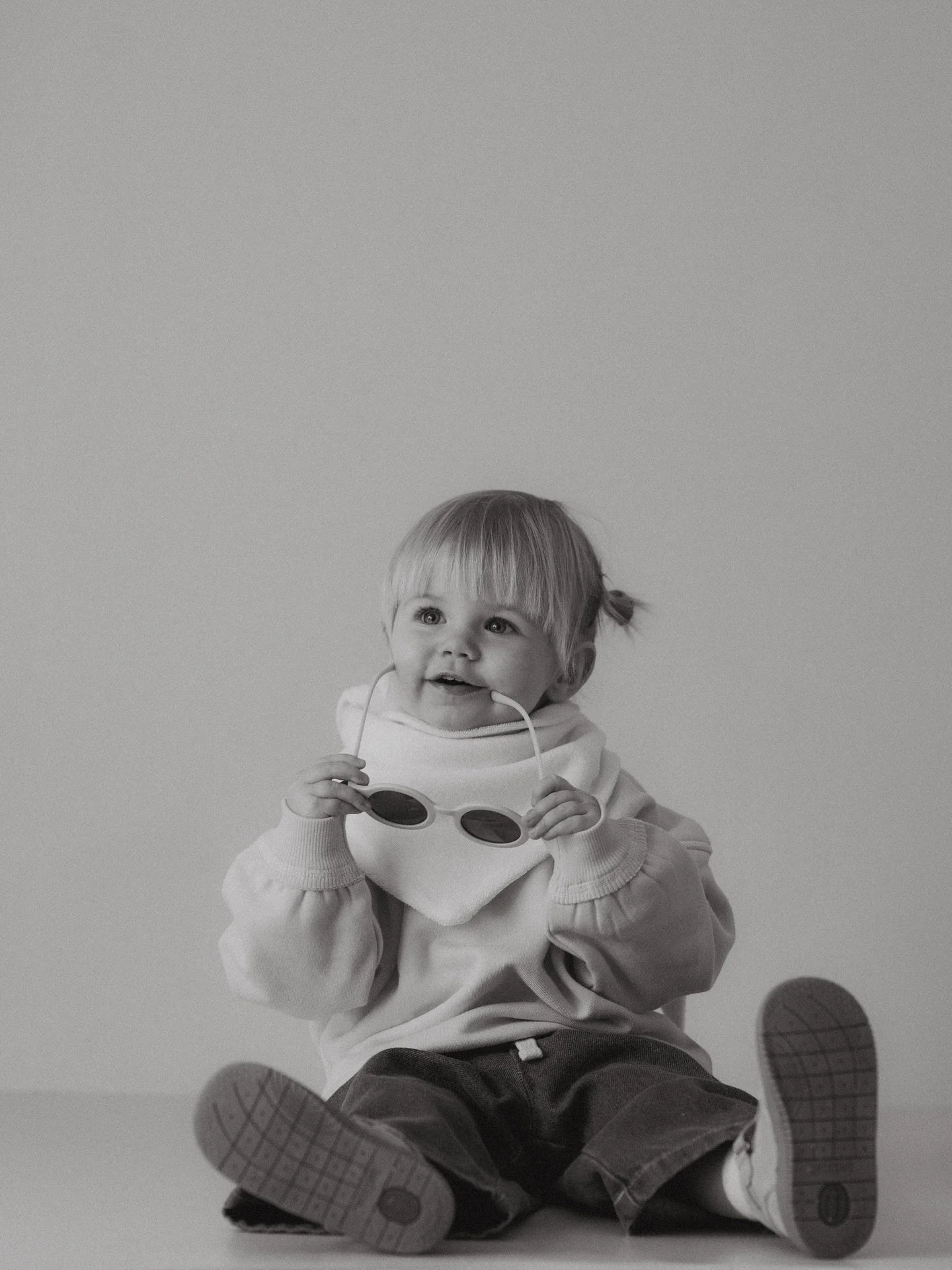 Ich bin aktuell dabei, Requisiten f&uuml;rs neues Studio f&uuml;r die Kids zu planen&hellip; 🧸
und ehrlich: ich will, dass es nicht nur sch&ouml;n aussieht &ndash;
sondern dass Kinder sich dort frei f&uuml;hlen, spielen, lachen, einfach sie selbst s