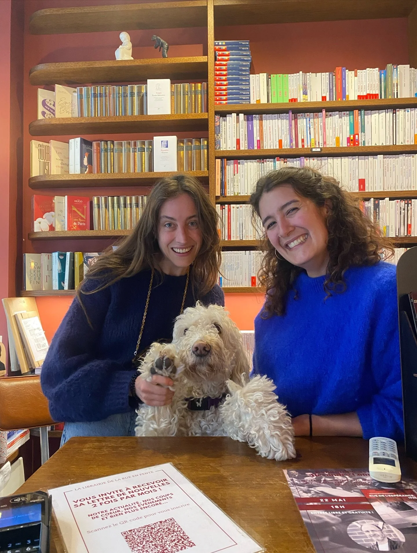 20 images pour f&ecirc;ter les 10 ans de notre mascotte ador&eacute;e, Babette ! &hearts;️ Un membre exceptionnel de l&rsquo;&eacute;quipe, la plus c&acirc;line et toujours l&rsquo;oreille attentive. Gourmande et un peu misandre, elle ne manque pas d