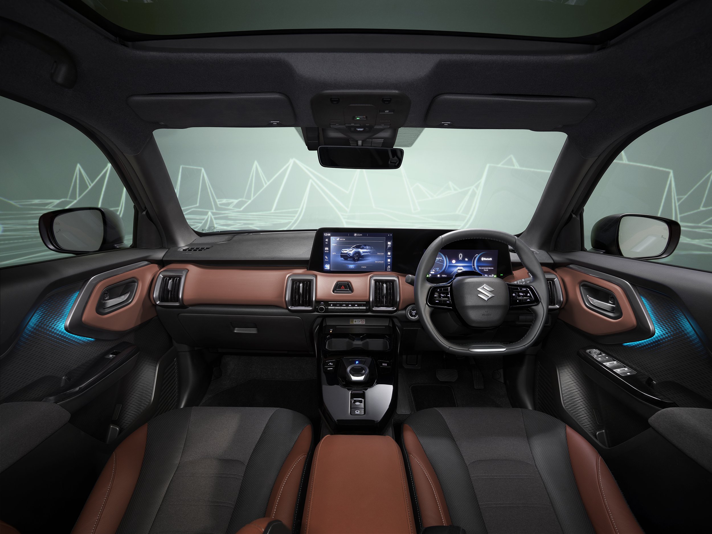 eVitara_wide Int_Rt _Simp copy 2_Web.jpg