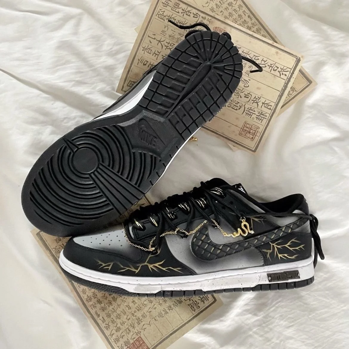 Nike Dunk Low Dragon Vein Custom black and gold sneaker with gold chain and dragon charm