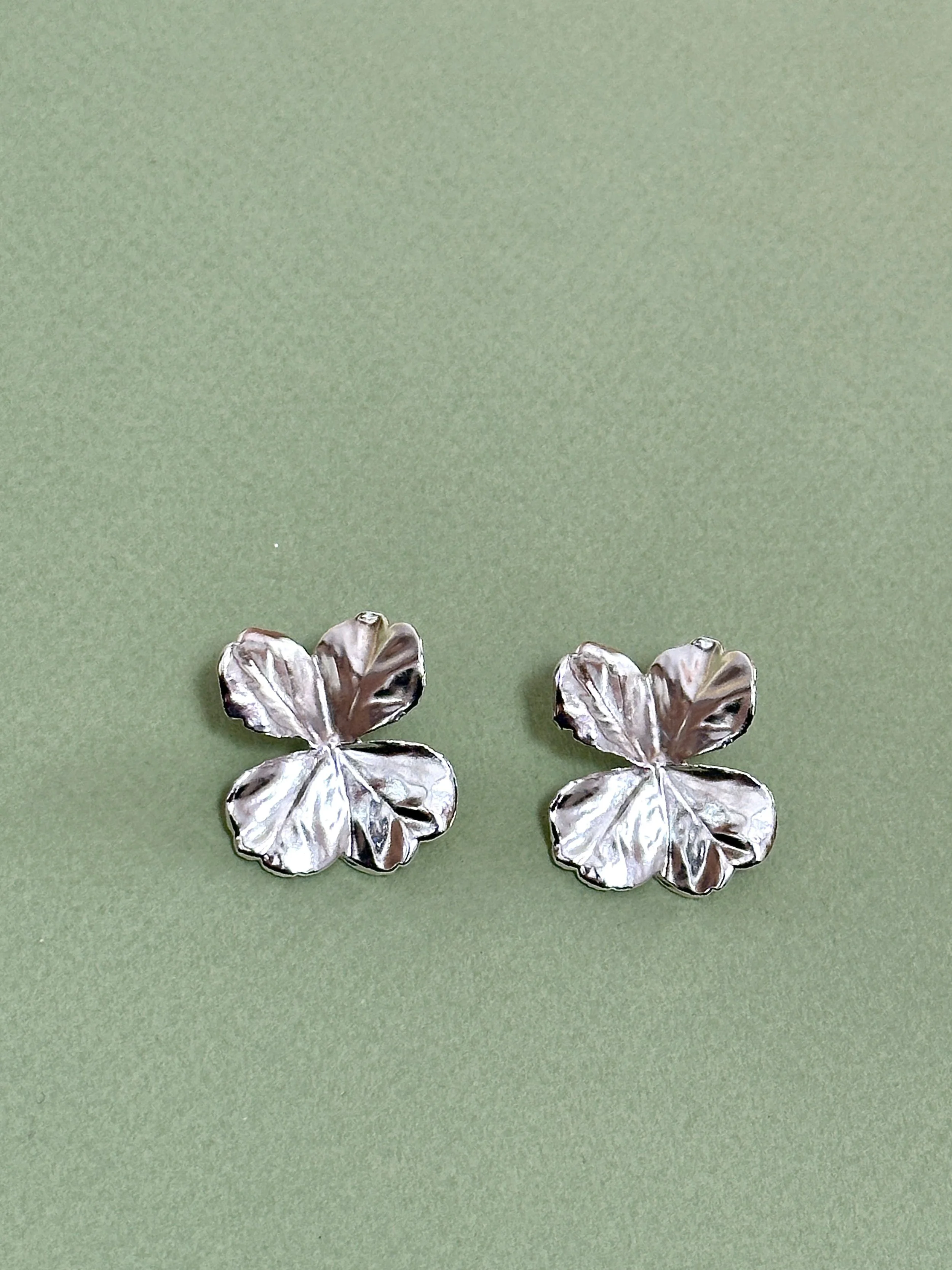 Largeearringsfourleafclover.no.1.jpg