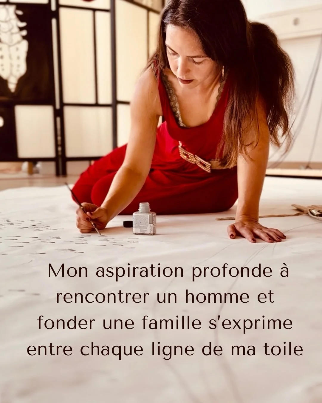 Quelques mots, sur un des aspects de mon processus personnel de cr&eacute;ation avec la Rose Noire. 

La toile de 15m2 aborde notamment le sujet de l&rsquo;UNION entre la femme et l&rsquo;homme.