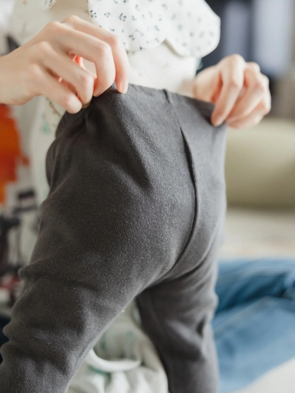 .
「私に万が一のことがあっても、
子どもがこの写真たちをみられるように。」

アルバムを注文してくださったお客さまの言葉が
ずっと頭の中でリフレインしている。

他人事じゃないんだ私も、夫も、
我が子を残してきっとこの世を去る。

私は私のために写真を撮っているけれど
写真は時間が経つとともにその役割を変えて
子どもたちにその価値を届ける

✎︎＿＿＿＿＿＿＿＿＿＿＿＿＿＿
information
ただいま2026年2月3月の撮影を受付しております。
詳しくはHPをご覧いただき、何か不明点があ