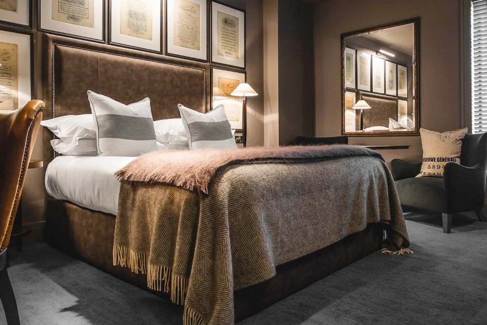 Dakota Hotels