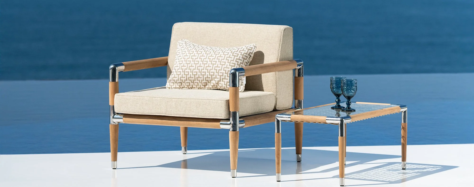 Marina 24 Teak 3.jpg