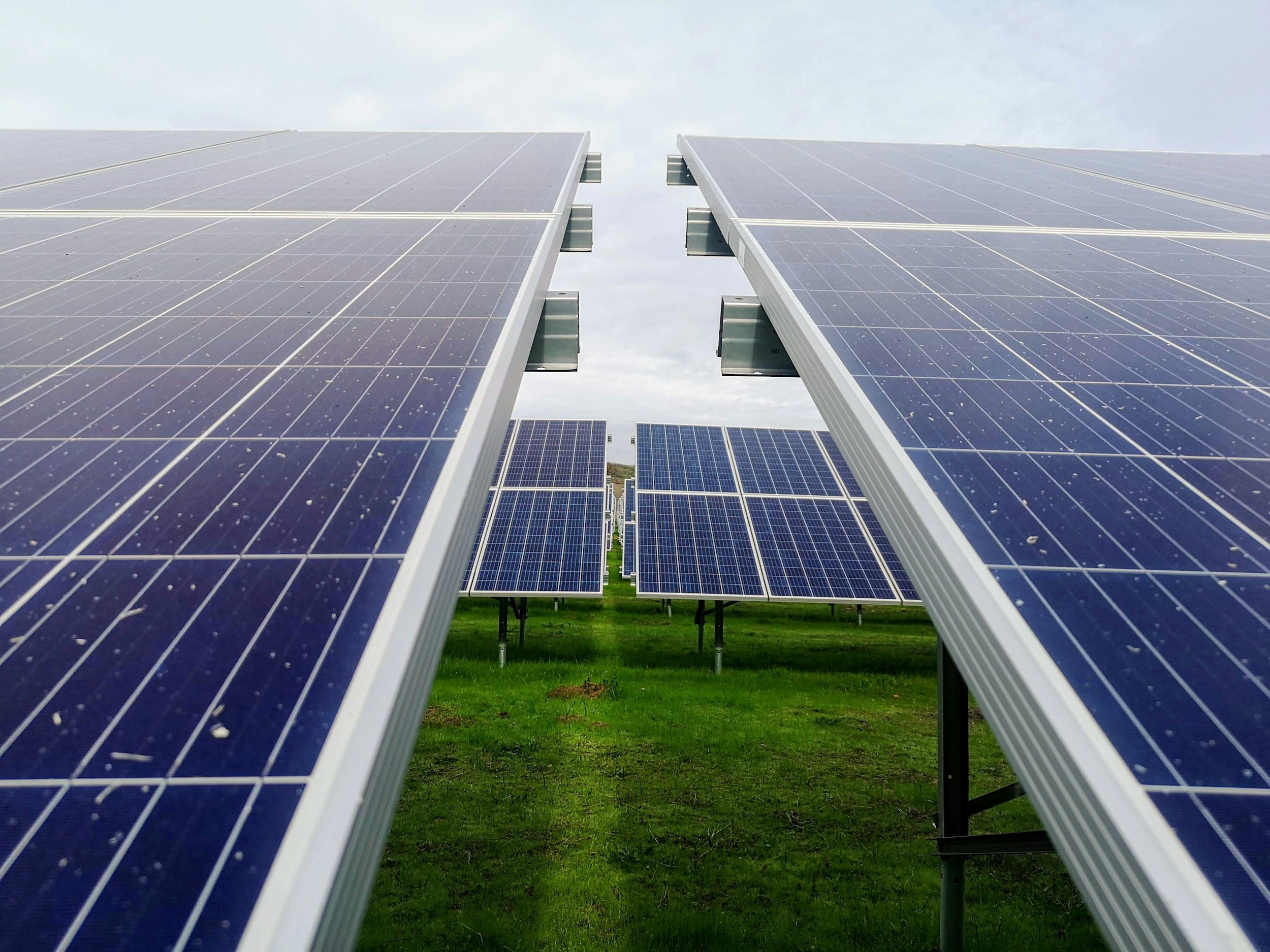 UKSOL Secures 1.2MW Solar Poly PV Module Replacement Project in the UK
