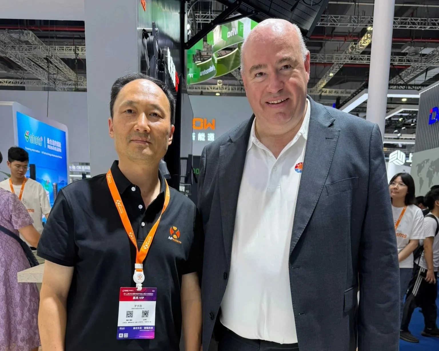 APsystems and UKSOL Join Forces to Support the UK's Emerging Plug-in Solar Market