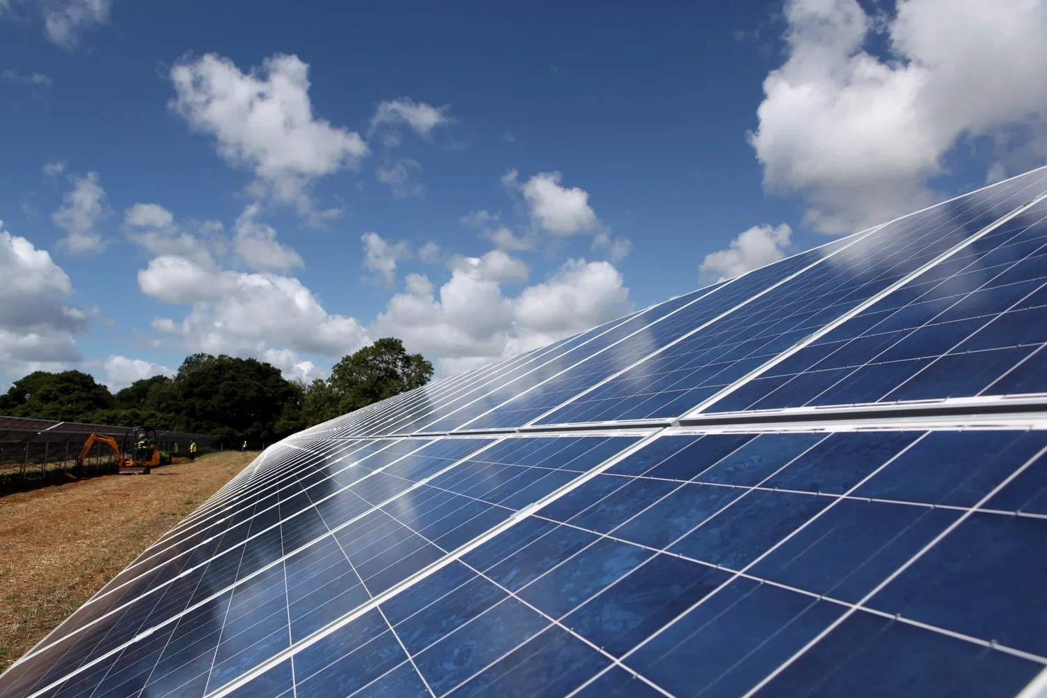 UKSOL Is Delighted to Close Another Solar Farm Replacement Order