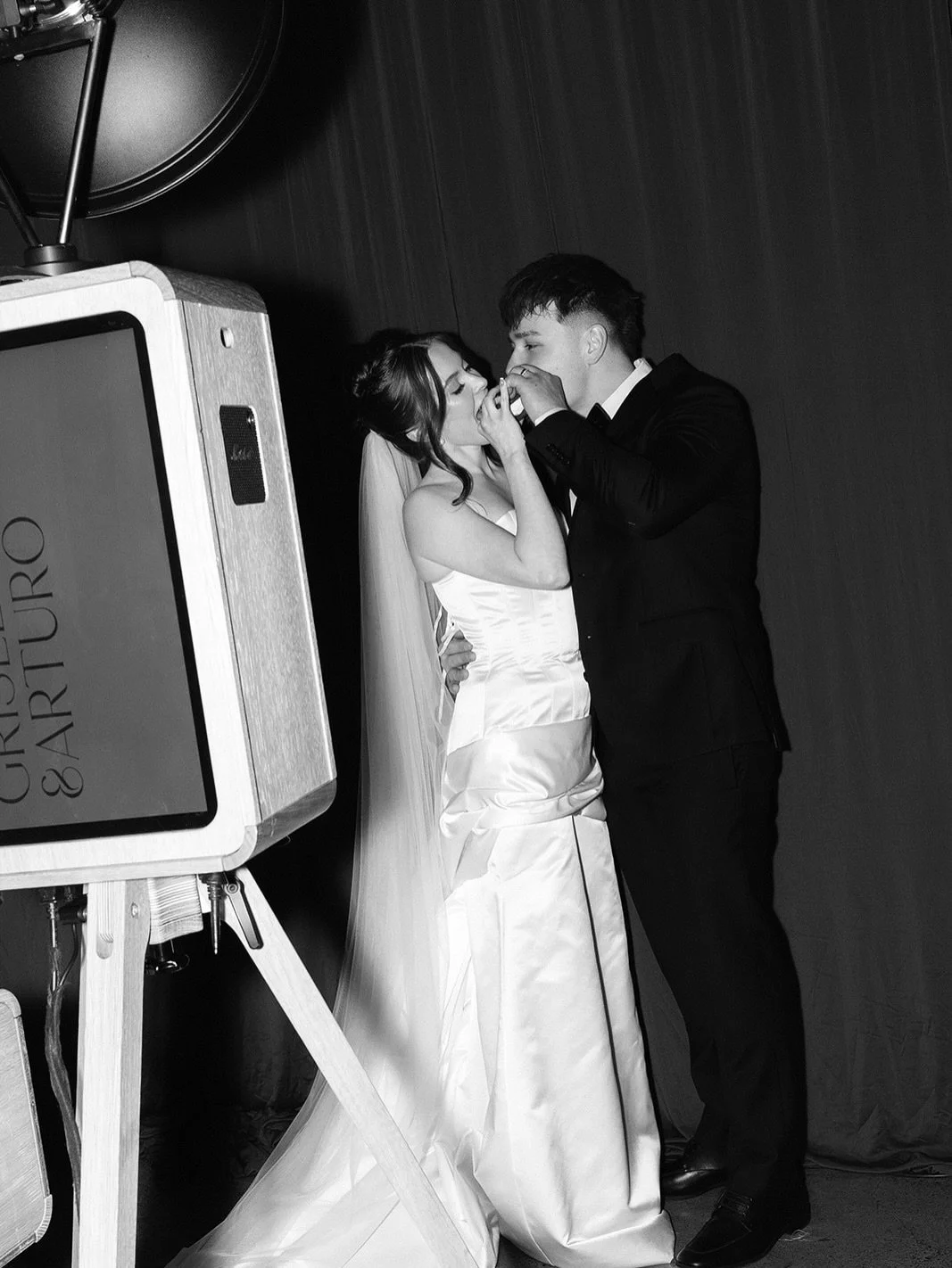 Just married and wrapped in the moment 🖤
When the champagne flows and time slows down.

If effortless and elevated is your vision, this is your sign ✨

#luxuryphotobooth #weddingphotobooth #luxuryphotoboothrental #ocphotobooth #laphotobooth