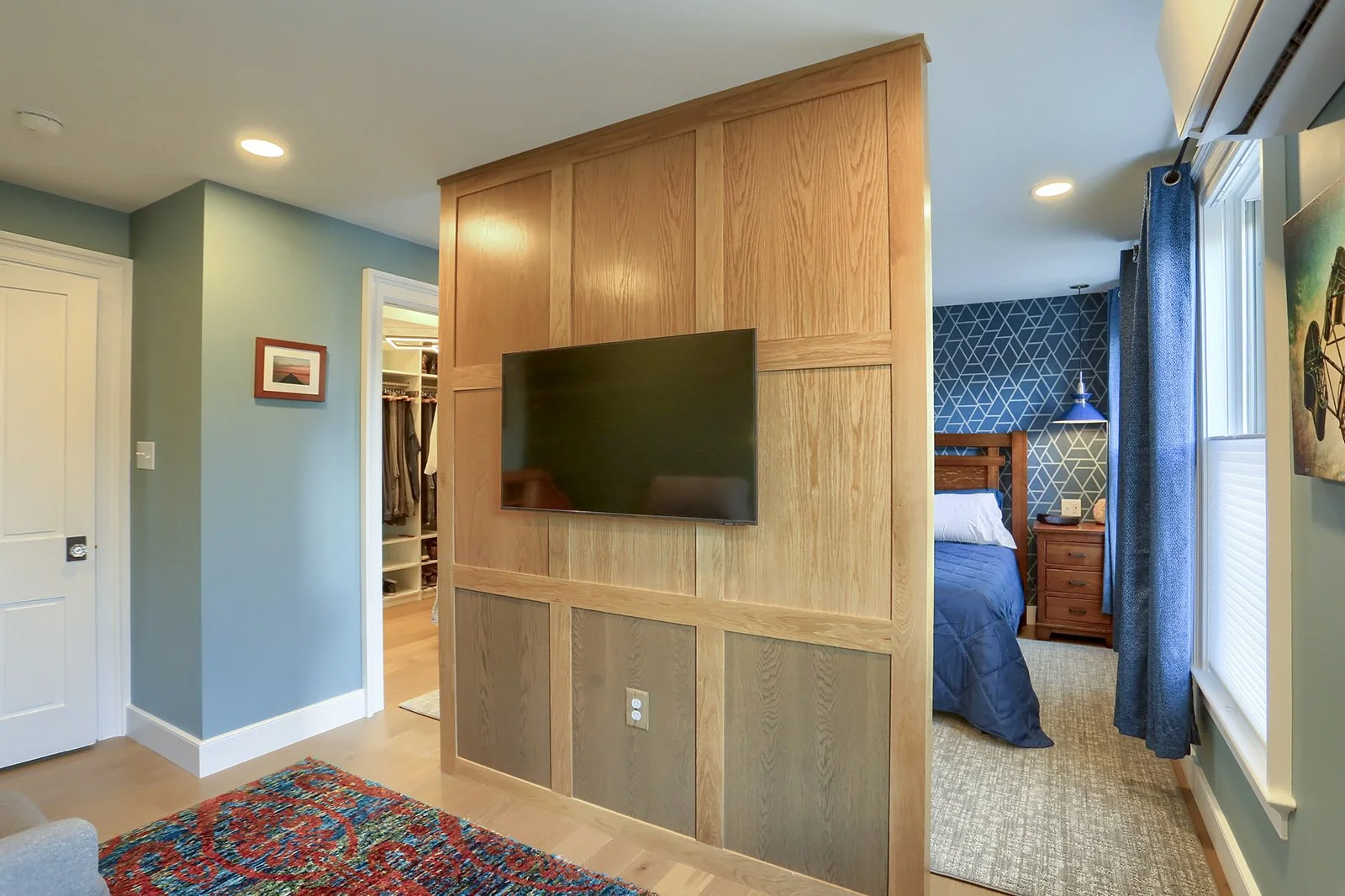contemporary-primary-suite-2.jpg
