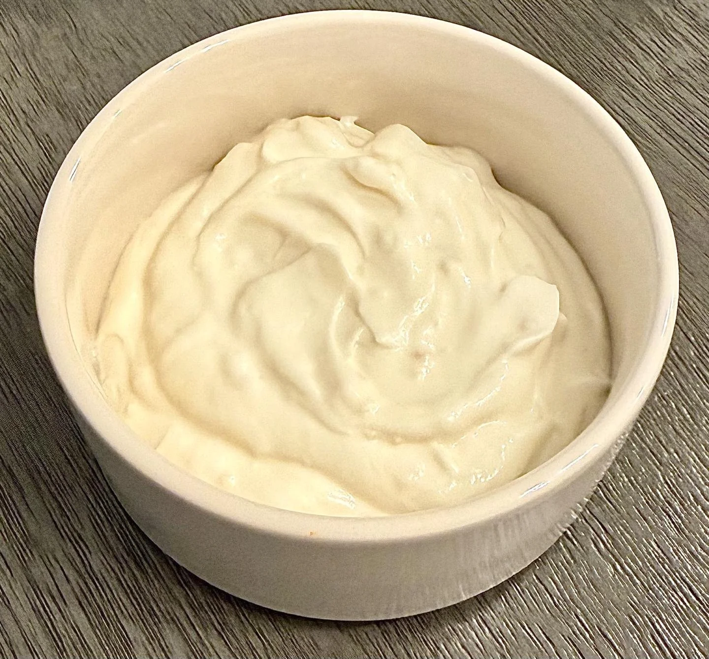 HONEY GARLIC AIOLI SAUCE