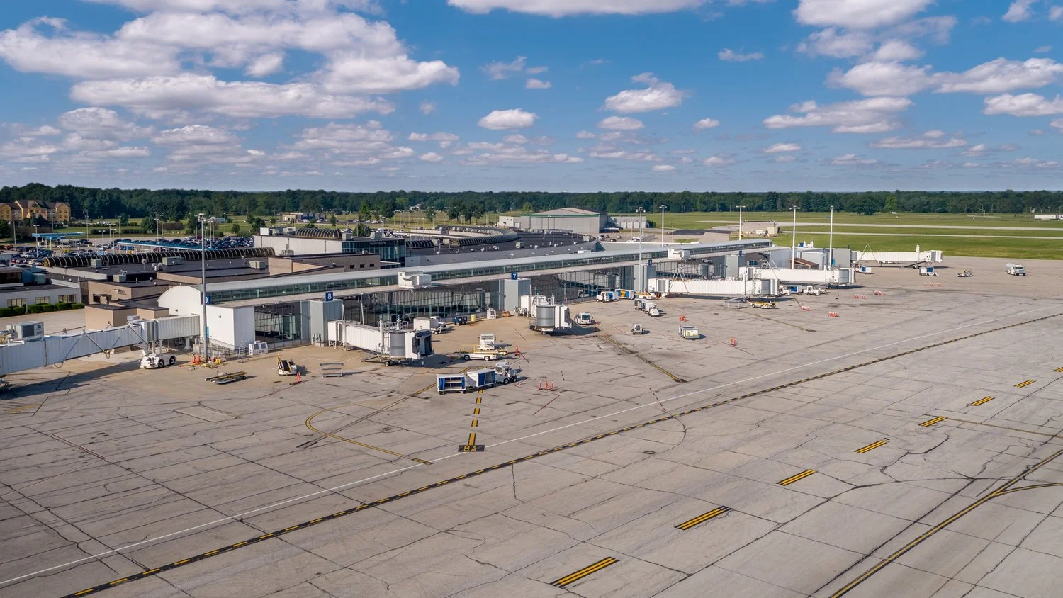 South+Bend+International+Airport+Terminal+Built+by+Majority+Builders+Inc.-3.jpg