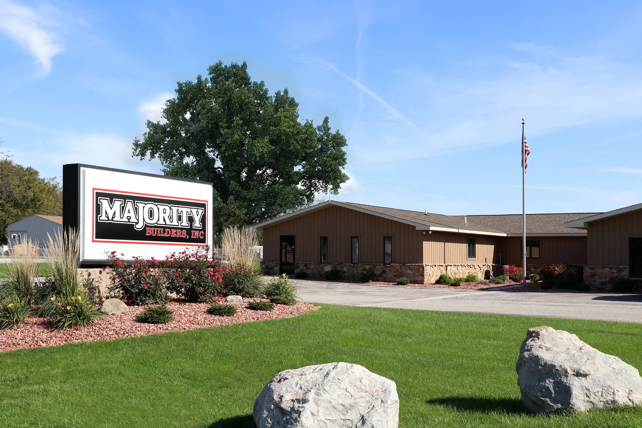 About Us | Explore Our Construction Expertise — Majority Builders, Inc.
