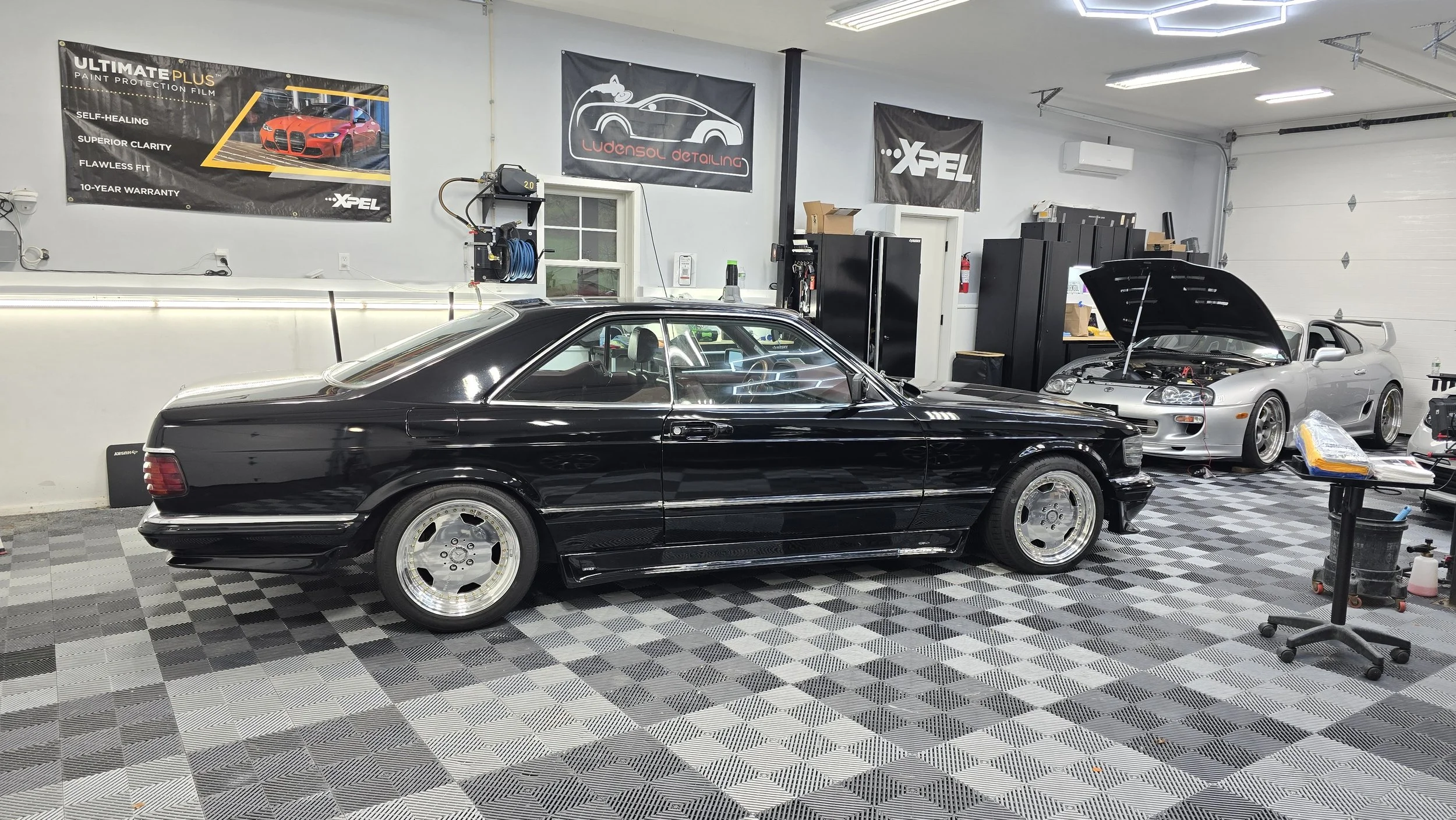 Horizontal ols skool merceedes.jpg