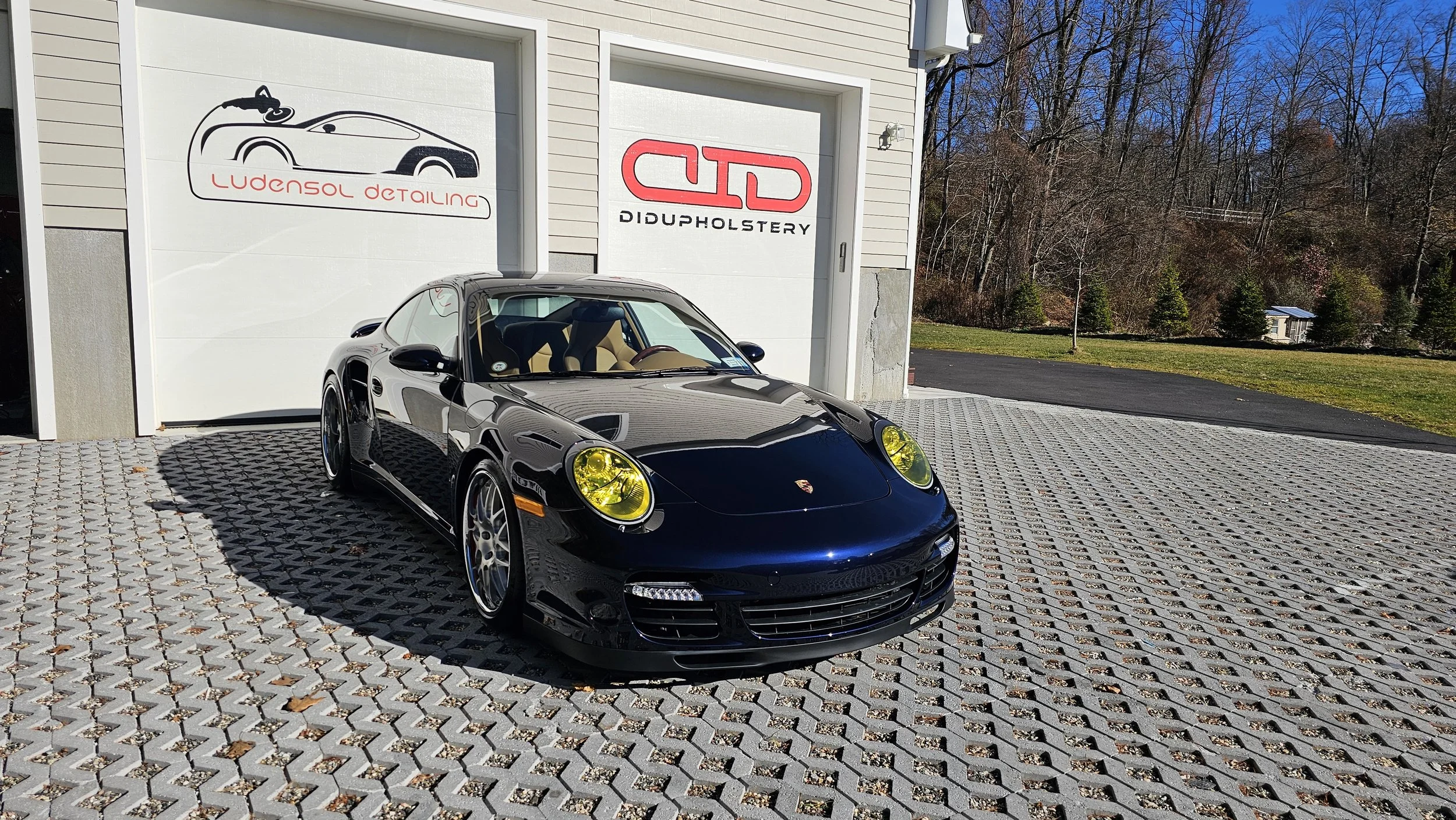 garage pic 1.jpg