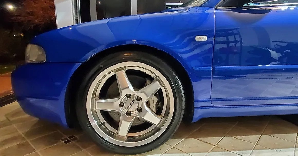 ceramic coating services
interior car detailing
exterior car detailing
headlight restoration
mobile car wash at home
engine bay detailing