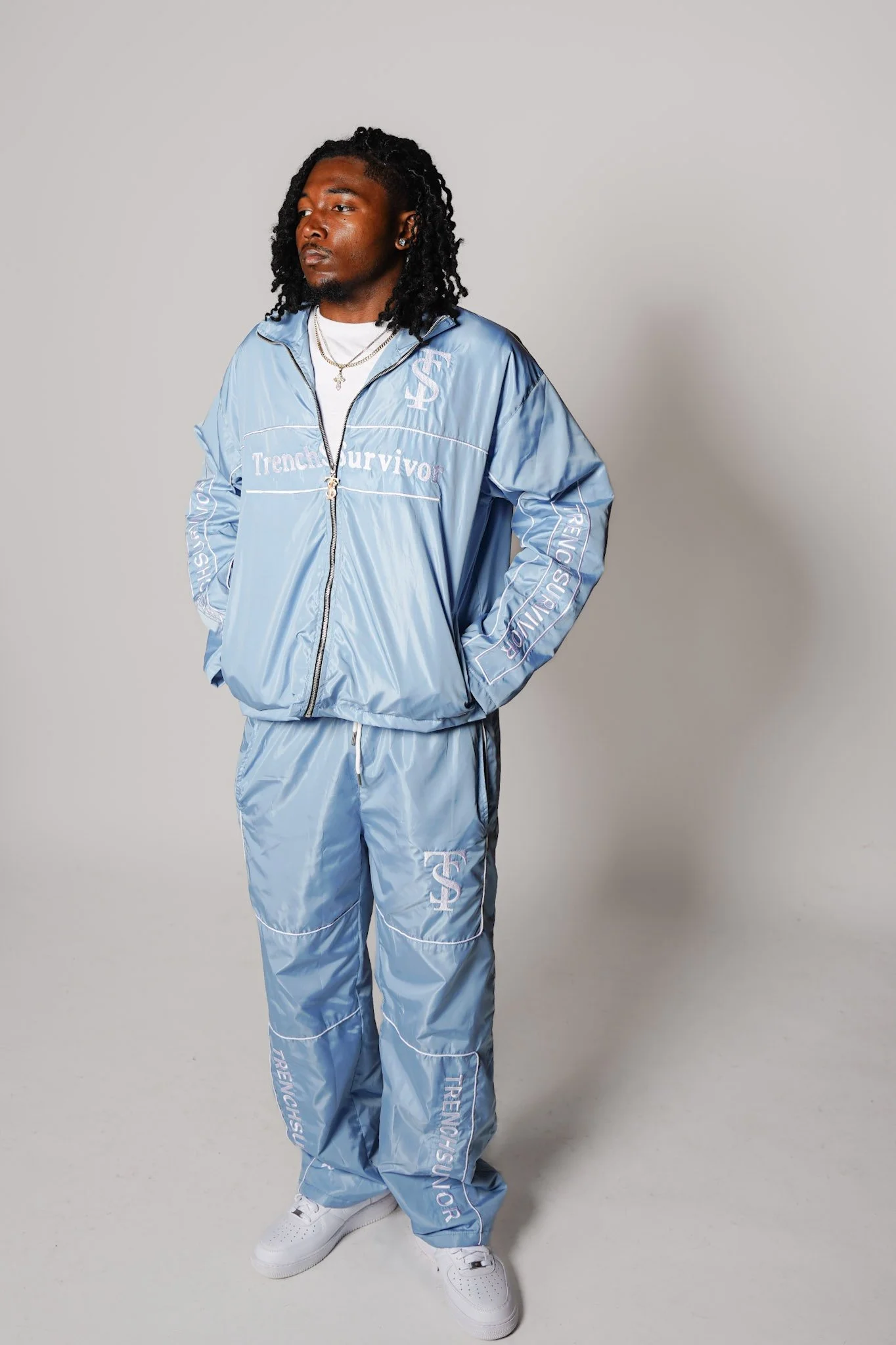 "Full Blue" Wind Breaker